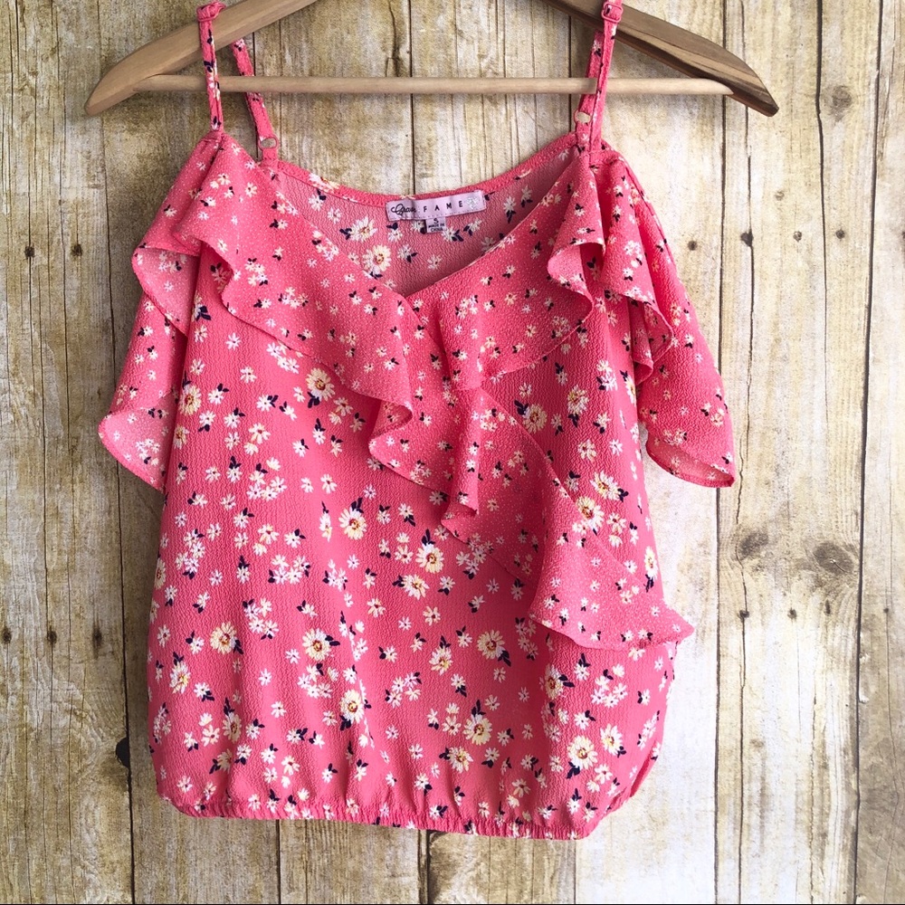 Ruffle Top. Size:Small